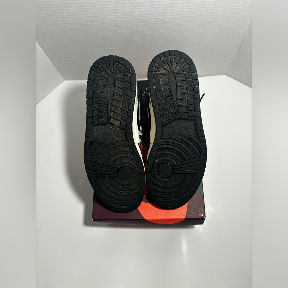 Jordan 1 Retro High OG ‘Hand Crafted’ 2021 - Picture 5 of 5